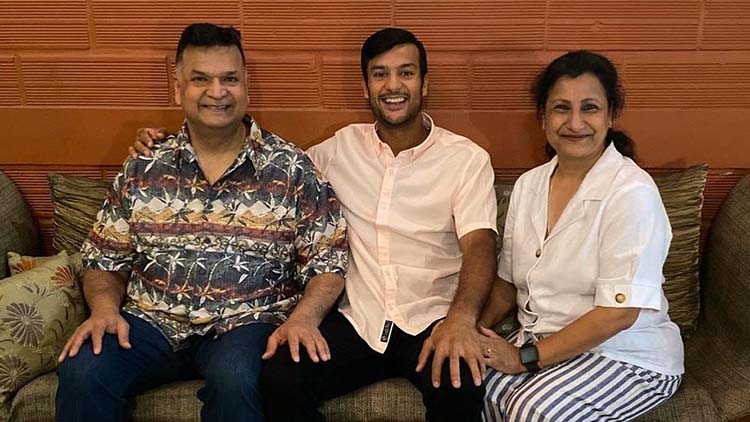 Mayank Agarwal Family
