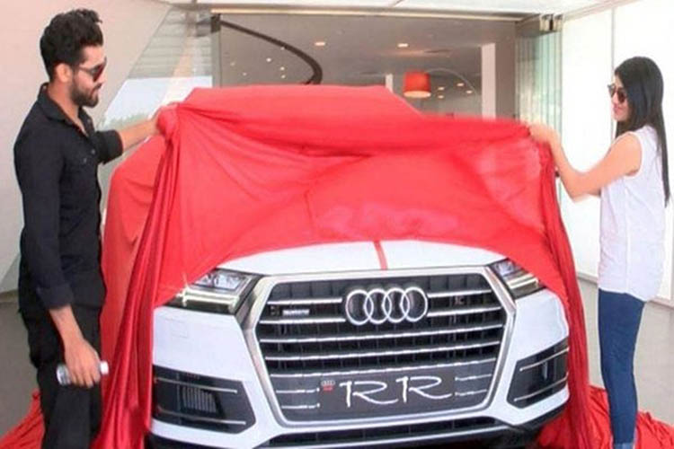 Ravinder Jadeja Cars
