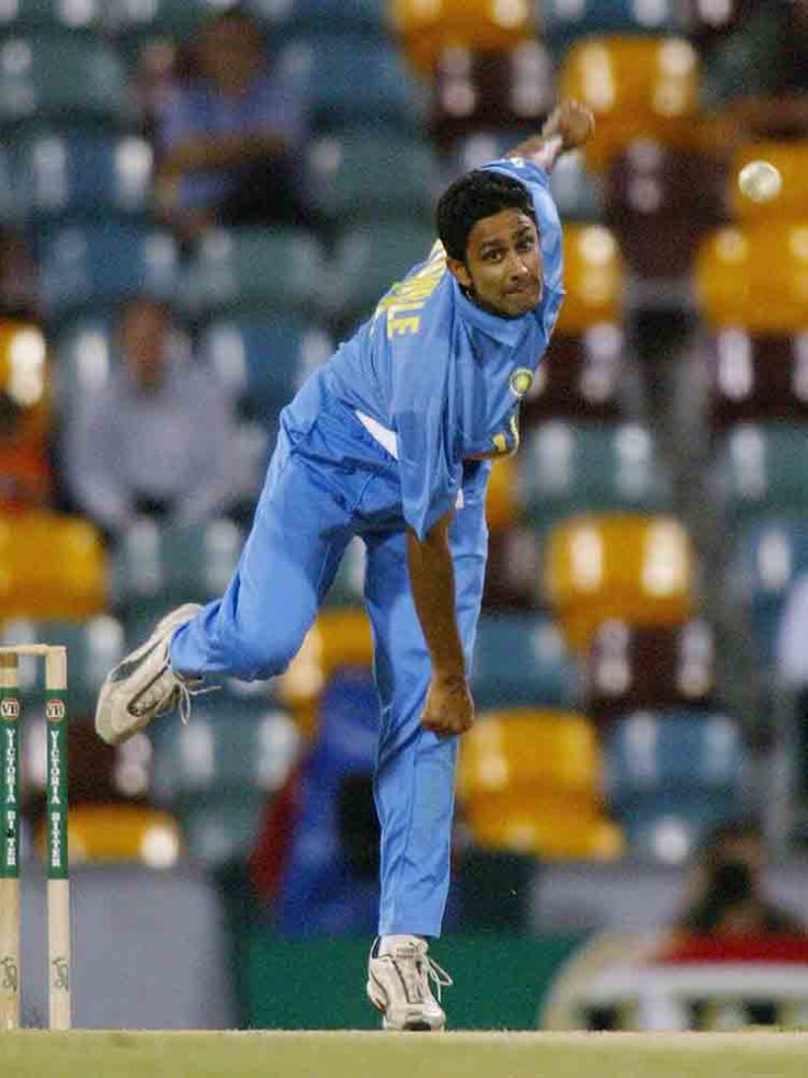 Top 10 Highest Wicket Taker In Odi Cricket 1517