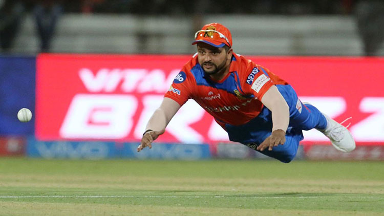 Suresh Raina grabbed a gem at slips in IPL 2016